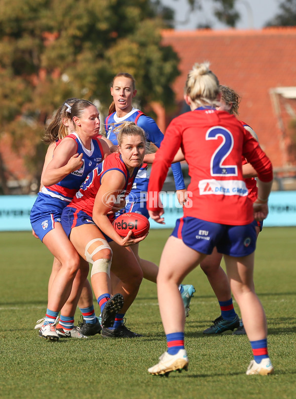 VFLW 2024 First Semi Final - Western Bulldogs v Port Melbourne - A-51644302