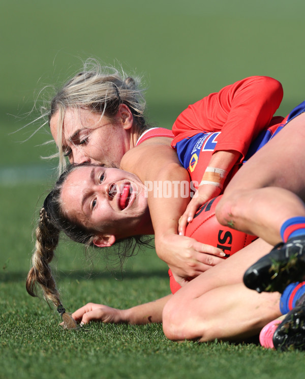 VFLW 2024 First Semi Final - Western Bulldogs v Port Melbourne - A-51651539