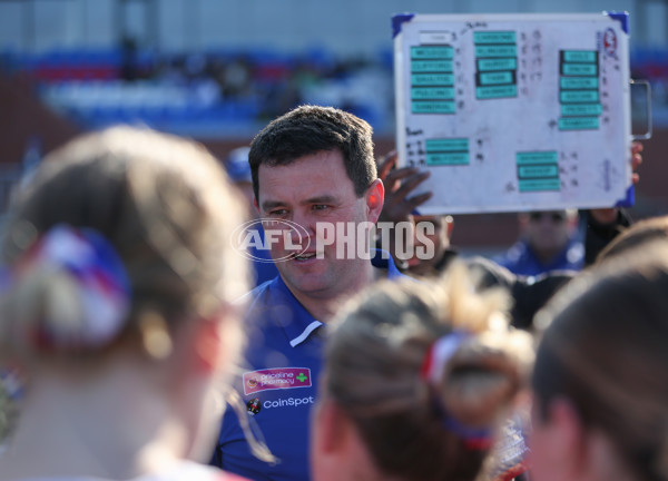 VFLW 2024 First Semi Final - Western Bulldogs v Port Melbourne - A-51659353