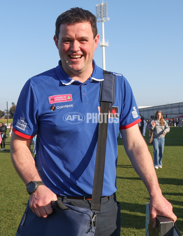 VFLW 2024 First Semi Final - Western Bulldogs v Port Melbourne - A-51663847