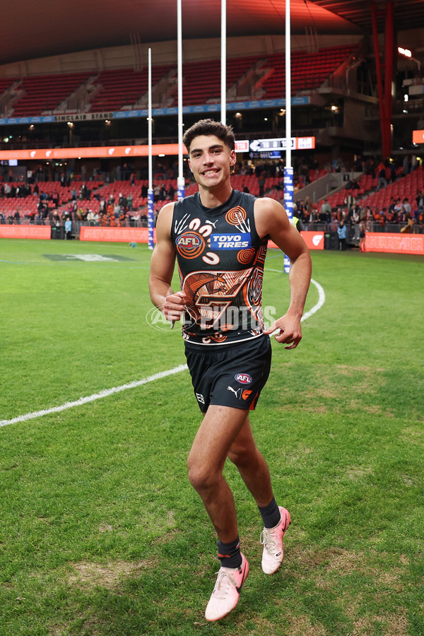 AFL 2024 Round 17 - GWS v Carlton - A-51663871