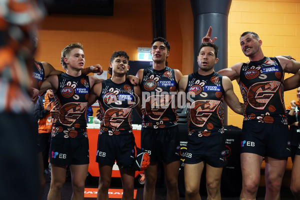 AFL 2024 Round 17 - GWS v Carlton - A-51664344