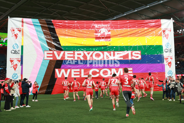 AFL 2024 Round 17 - St Kilda v Sydney - A-51680594