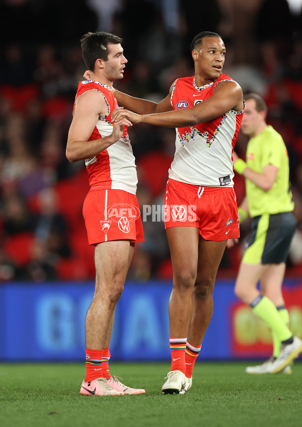 AFL 2024 Round 17 - St Kilda v Sydney - A-51680657