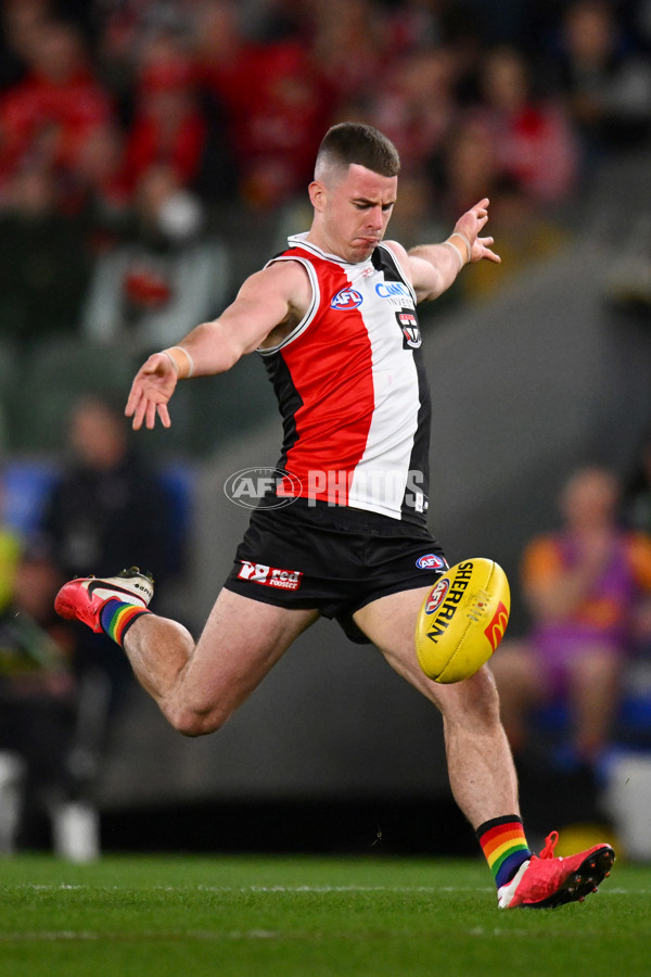 AFL 2024 Round 17 - St Kilda v Sydney - A-51680805