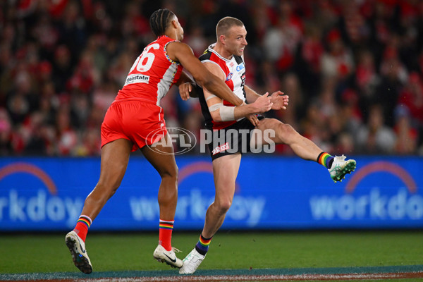 AFL 2024 Round 17 - St Kilda v Sydney - A-51680806