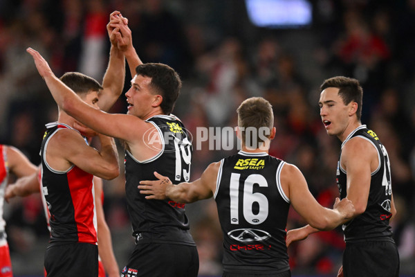 AFL 2024 Round 17 - St Kilda v Sydney - A-51680836