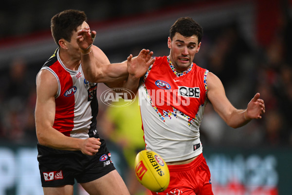 AFL 2024 Round 17 - St Kilda v Sydney - A-51680837