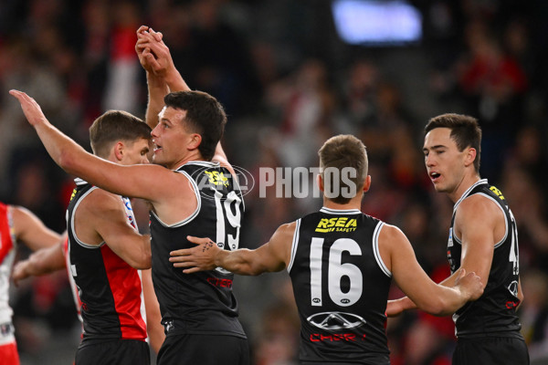 AFL 2024 Round 17 - St Kilda v Sydney - A-51680838