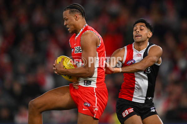 AFL 2024 Round 17 - St Kilda v Sydney - A-51683420