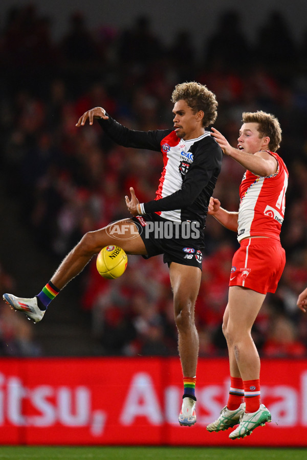 AFL 2024 Round 17 - St Kilda v Sydney - A-51683487