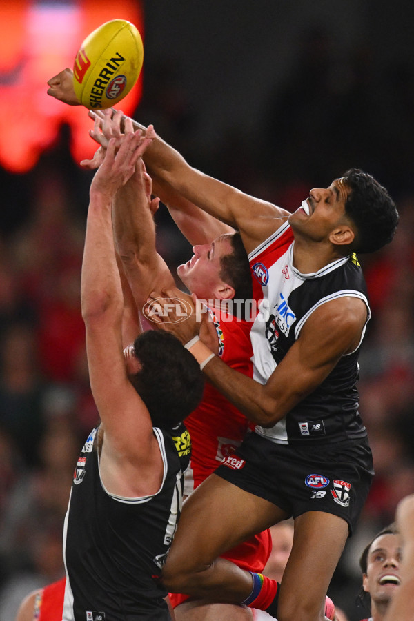 AFL 2024 Round 17 - St Kilda v Sydney - A-51683493