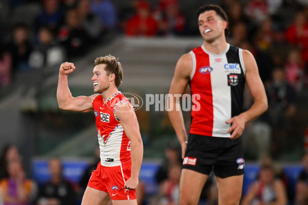 AFL 2024 Round 17 - St Kilda v Sydney - A-51686019