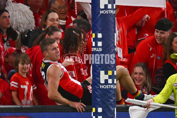 AFL 2024 Round 17 - St Kilda v Sydney - A-51689037