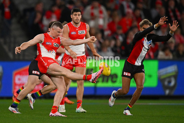 AFL 2024 Round 17 - St Kilda v Sydney - A-51690116