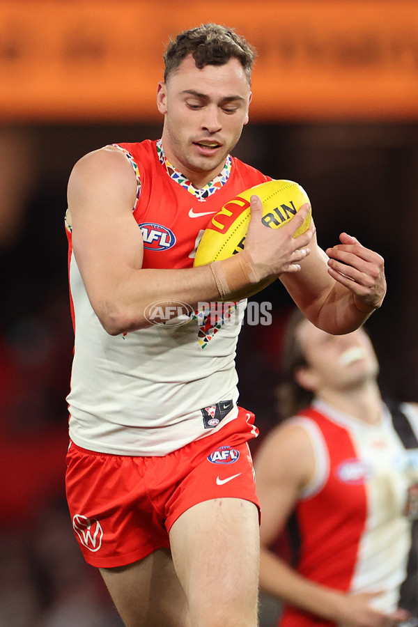 AFL 2024 Round 17 - St Kilda v Sydney - A-51690145