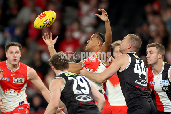 AFL 2024 Round 17 - St Kilda v Sydney - A-51690165