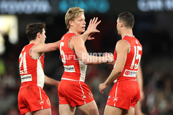 AFL 2024 Round 17 - St Kilda v Sydney - A-51690183