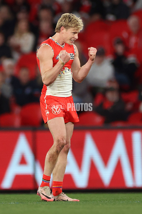 AFL 2024 Round 17 - St Kilda v Sydney - A-51692712