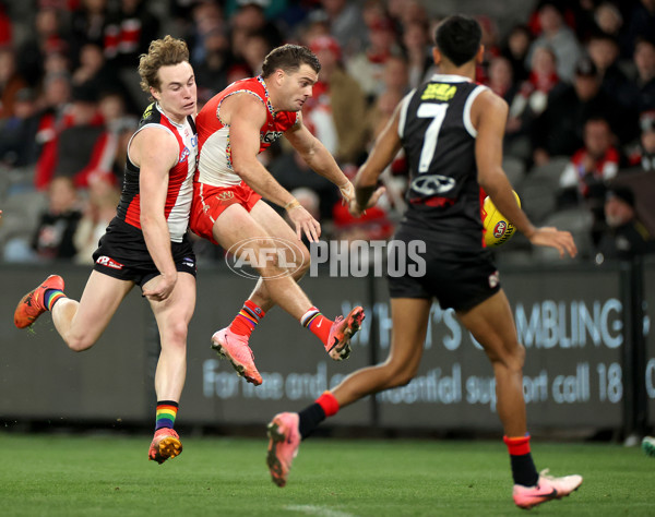 AFL 2024 Round 17 - St Kilda v Sydney - A-51692724