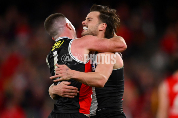 AFL 2024 Round 17 - St Kilda v Sydney - A-51692746