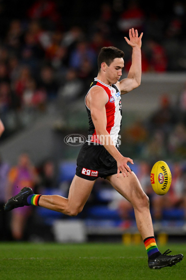 AFL 2024 Round 17 - St Kilda v Sydney - A-51692806