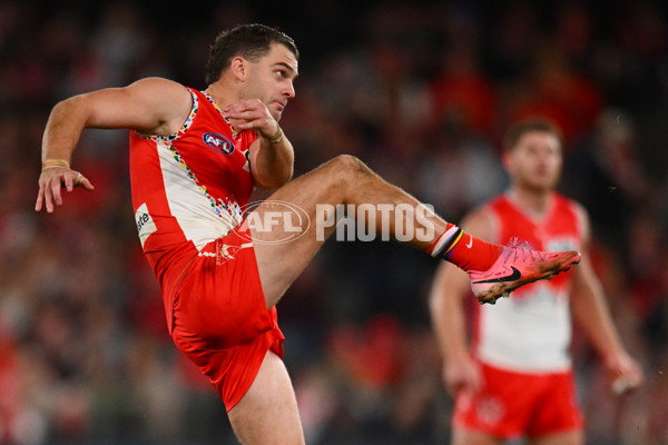 AFL 2024 Round 17 - St Kilda v Sydney - A-51692807