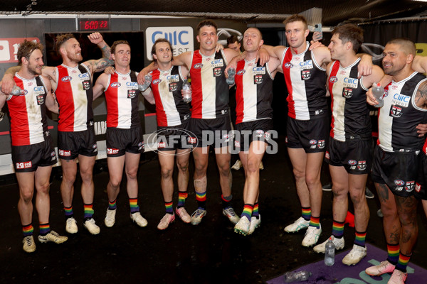 AFL 2024 Round 17 - St Kilda v Sydney - A-51695496