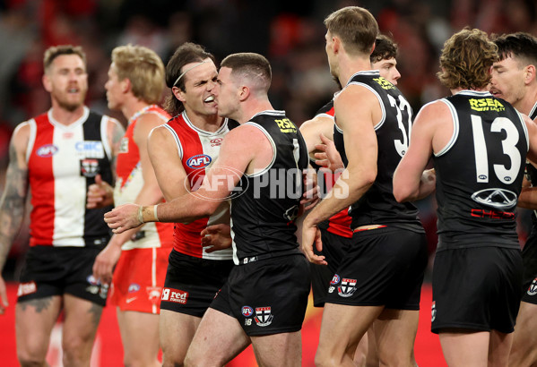 AFL 2024 Round 17 - St Kilda v Sydney - A-51695542