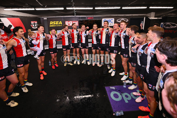 AFL 2024 Round 17 - St Kilda v Sydney - A-51695622