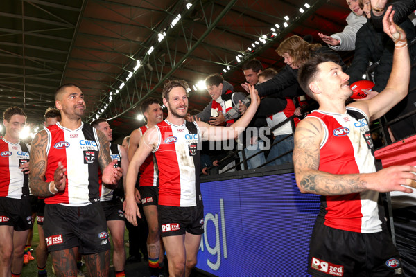 AFL 2024 Round 17 - St Kilda v Sydney - A-51699287