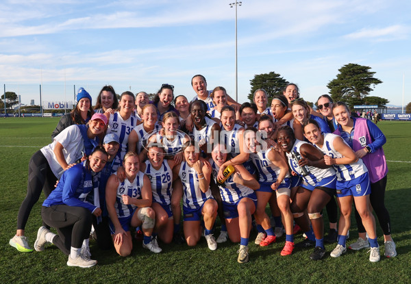 VFLW 2024 Second Semi Final - Williamstown and North Melbourne - A-51711628