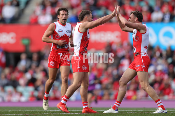 AFL 2024 Round 18 - Sydney v North Melbourne - A-51796349