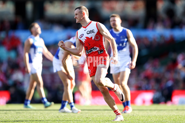 AFL 2024 Round 18 - Sydney v North Melbourne - A-51798726