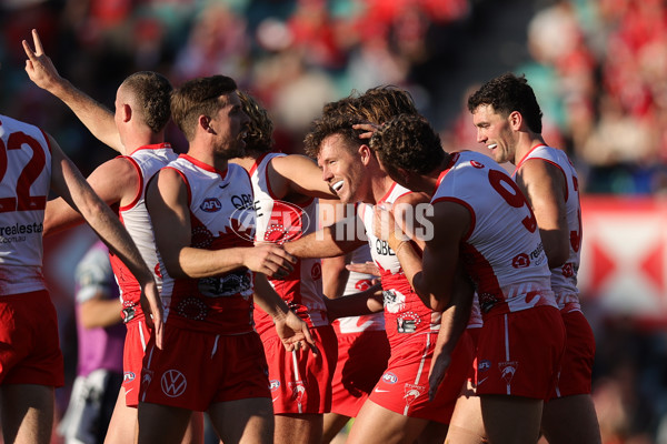 AFL 2024 Round 18 - Sydney v North Melbourne - A-51801482