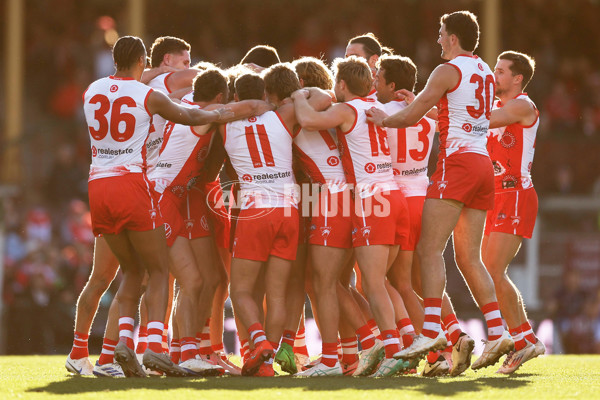 AFL 2024 Round 18 - Sydney v North Melbourne - A-51804557