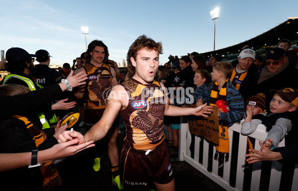 AFL 2024 Round 18 - Hawthorn v Fremantle - A-51807860