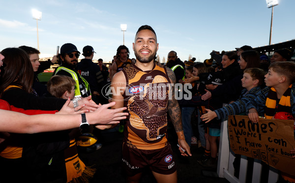 AFL 2024 Round 18 - Hawthorn v Fremantle - A-51807861