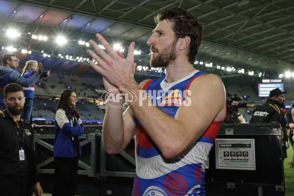 AFL 2024 Round 18 - Western Bulldogs v Carlton - A-51816322