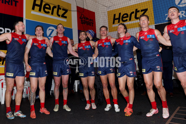 AFL 2024 Round 18 - Melbourne v Essendon - A-51827465