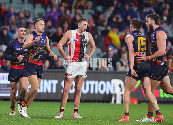 AFL 2024 Round 18 - Adelaide v St Kilda - A-51827680