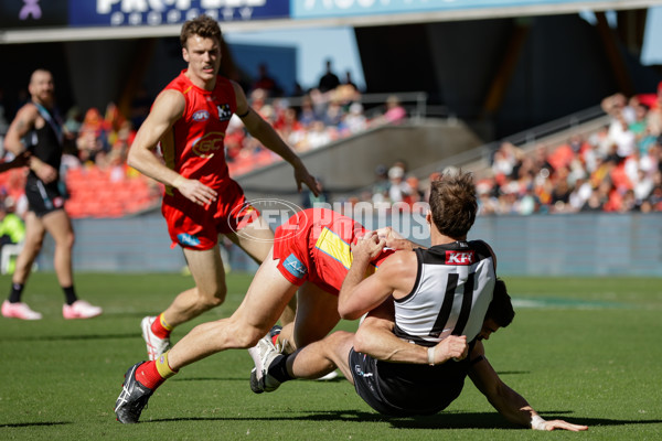 AFL 2024 Round 18 - Gold Coast v Port Adelaide - A-51839052