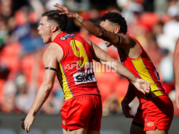 AFL 2024 Round 18 - Gold Coast v Port Adelaide - A-51841336