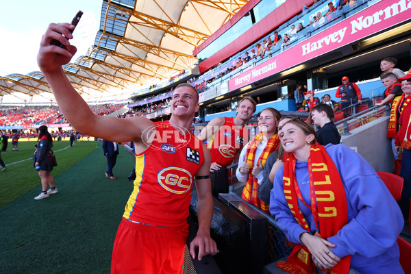 AFL 2024 Round 18 - Gold Coast v Port Adelaide - A-51854482