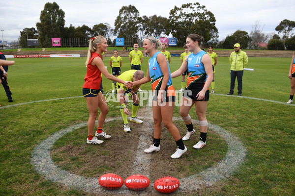 Marsh AFL National Championships U18 Girls 2024 - South Australia v Allies - A-51936919