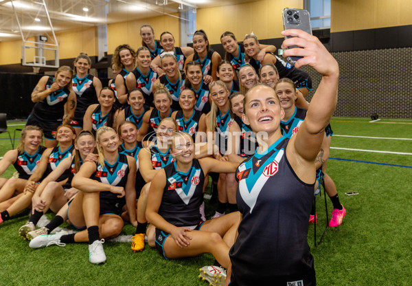 AFLW 2024 Media - Port Adelaide Team Photo Day - A-51946835