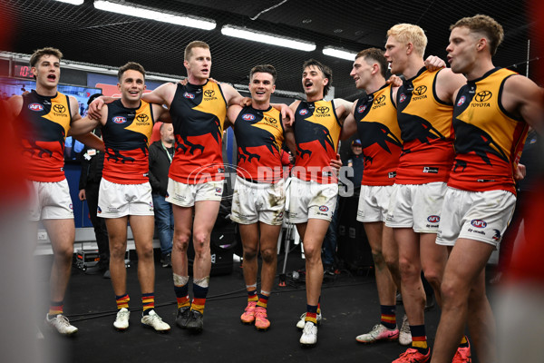 AFL 2024 Round 19 - Essendon v Adelaide - A-51957239