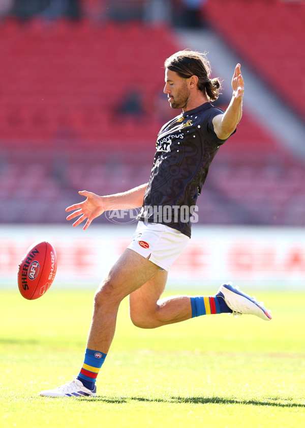 AFL 2024 Round 19 - GWS v Gold Coast - A-51969081