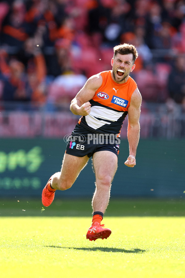 AFL 2024 Round 19 - GWS v Gold Coast - A-51969622