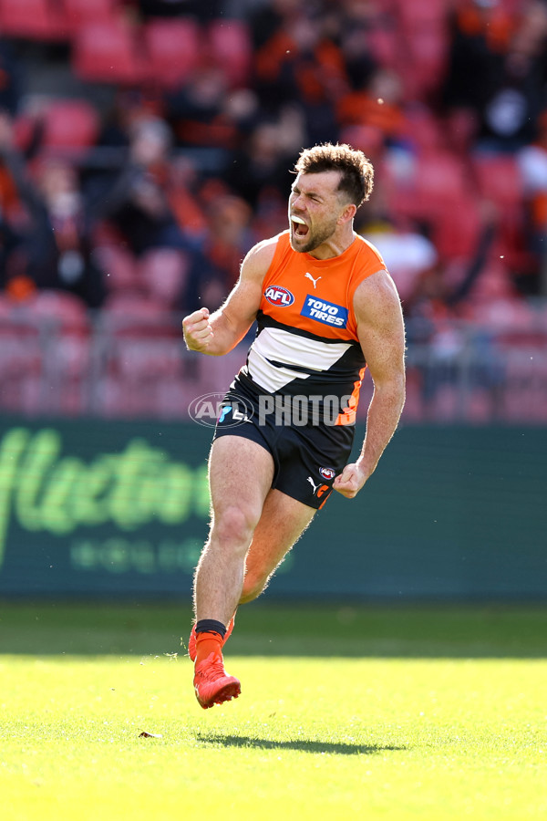 AFL 2024 Round 19 - GWS v Gold Coast - A-51971672